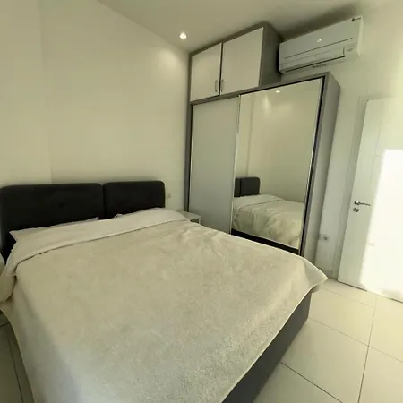 Aldi Apartament Shëngjin